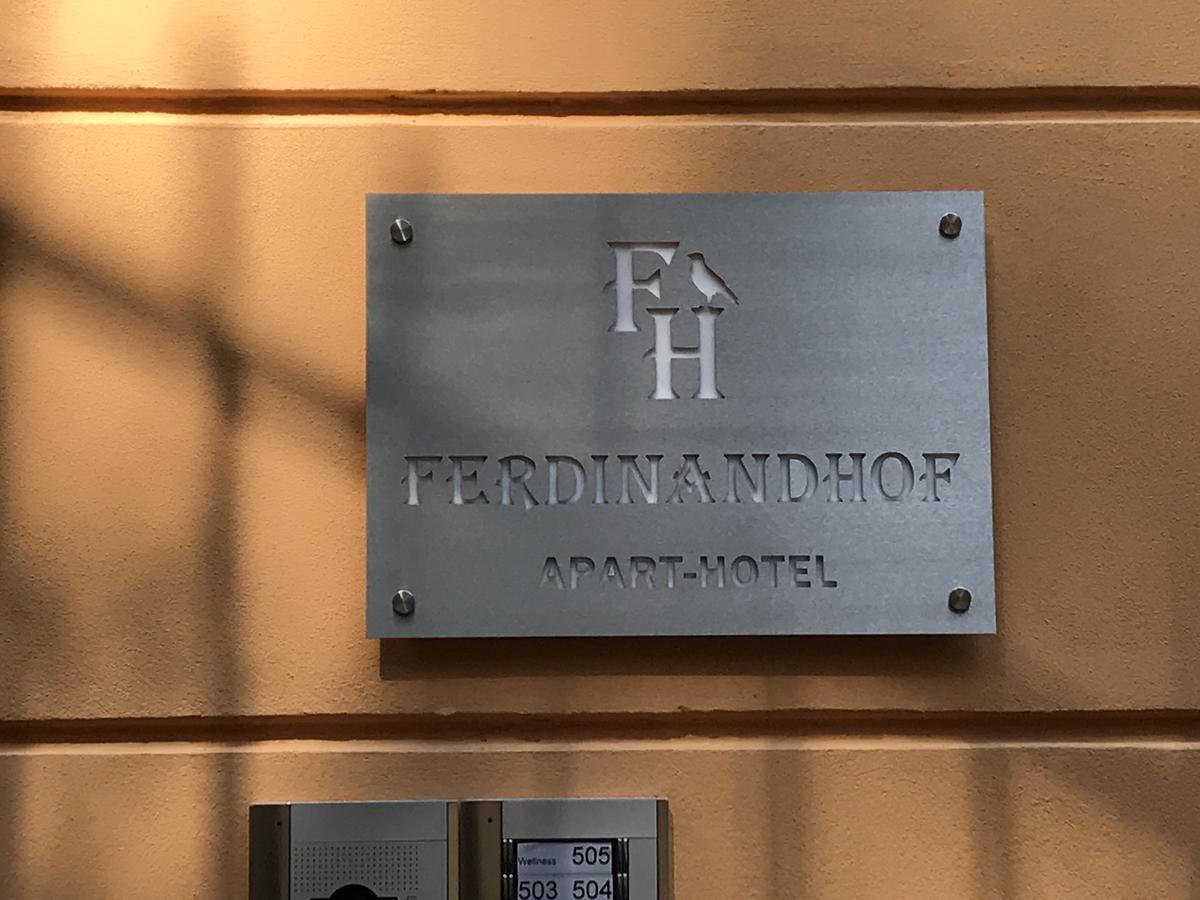 Ferdinandhof Apart-Hotel Karlsbad Buitenkant foto